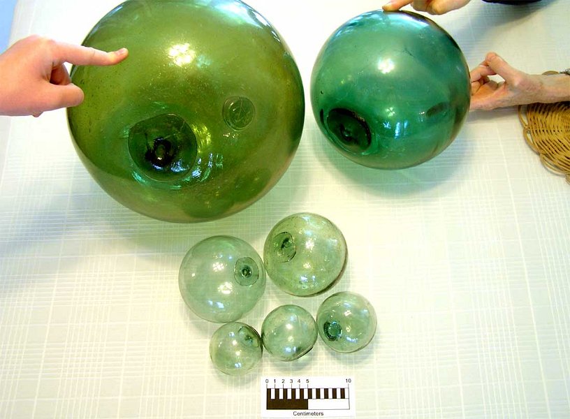 P7240418-Floats-Large