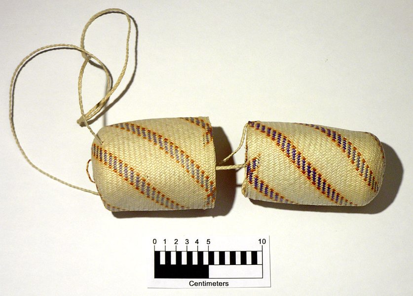 Small-Purse-Open-Large