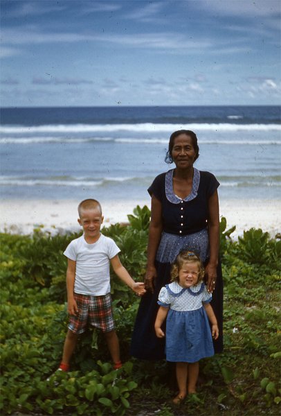 Marshallese-woman-Rob-Sue-1100