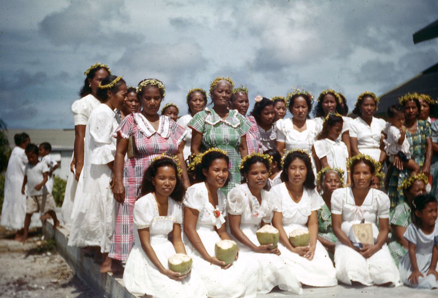 Marshallese-women-1100