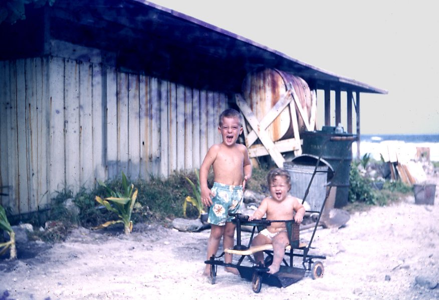 House-Robby-and-Sue-1100