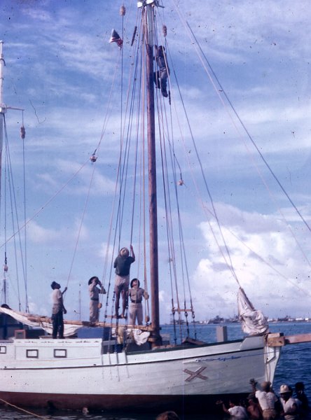 Marshallese-boat-launch-7-1100